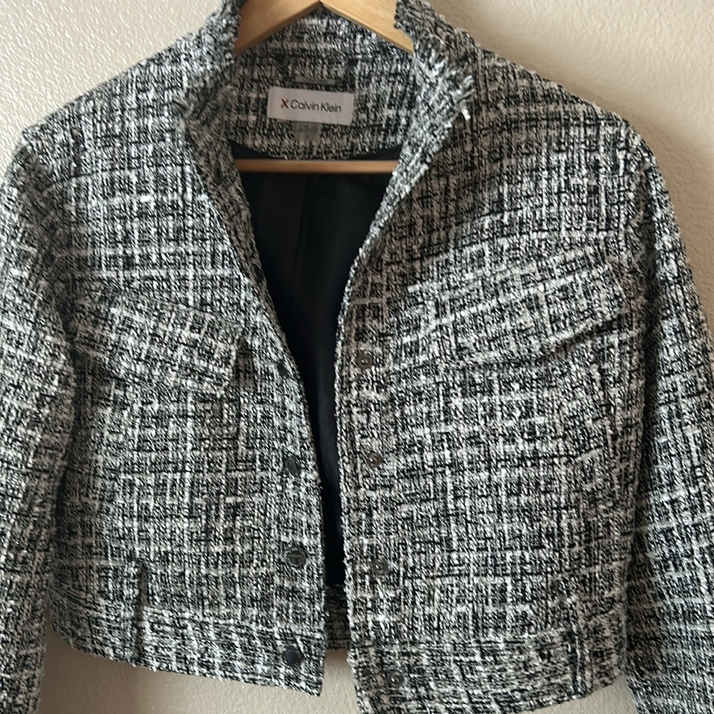 Jacket - Picture 3 of 4